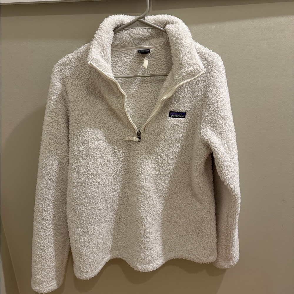 Cozy White Patagonia Pullover